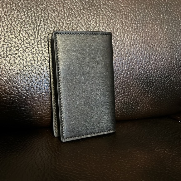 Versace SS23 unisex logo 'medusa Biggie' leather Wallet NWB - Picture 7 of 7